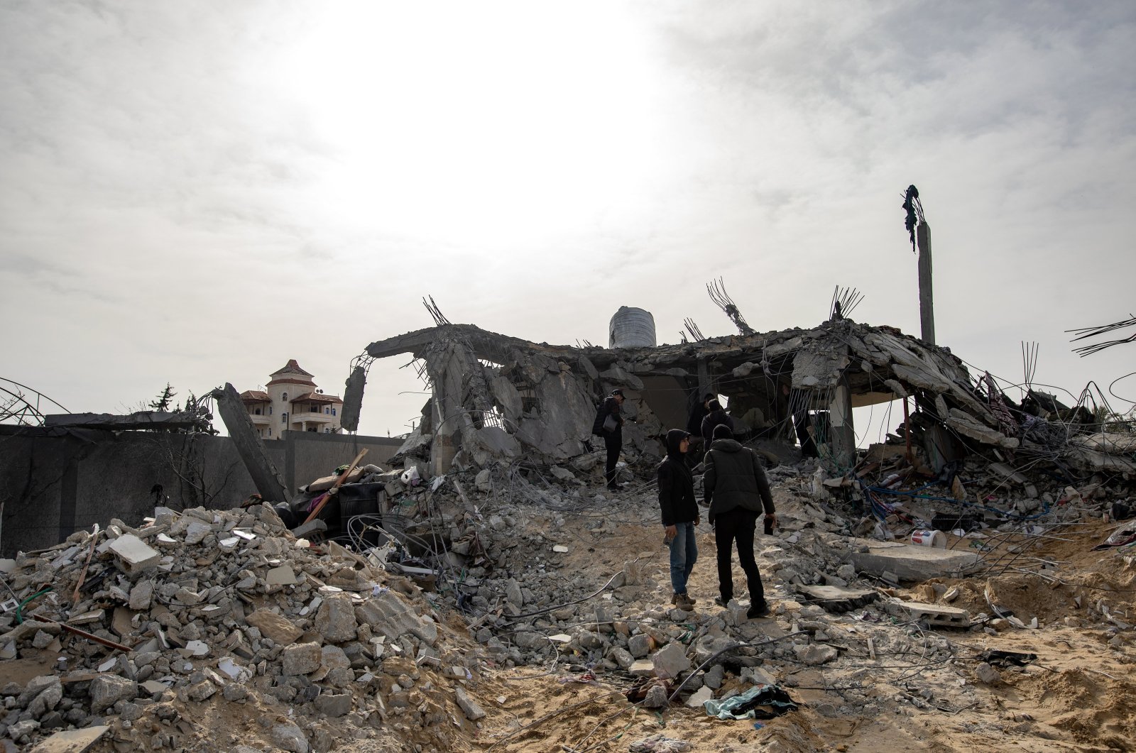 Displaced Palestinians from the Abu Nuqira family inspect their home after an Israeli airstrike, Rafah refugee camp, southern Gaza Strip, Palestine, March 26, 2024. (EPA Photo)