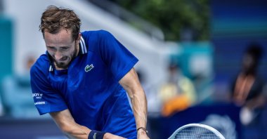 Russia&#039;s Daniil Medvedev in action against Germany&#039;s Dominik Koepfer during their men&#039;s round of 16 match at the 2024 Miami Open, Miami, U.S., March 26, 2024. (EPA Photo)