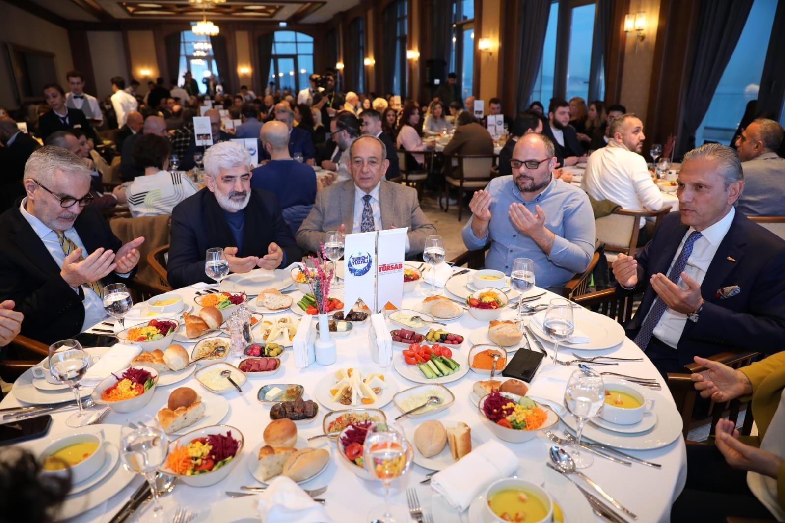 TÜRSAB President Firuz Bağlıkaya (R) attends the "Tourism Century" iftar, Istanbul, Türkiye, March 28, 2024. (Courtesy of TÜRSAB)