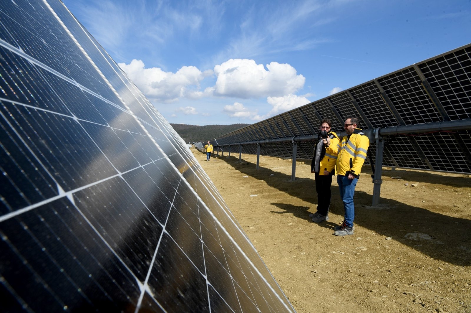 Türkiye'nin güneş enerjisi kapasitesi 12.000 MW'ı aştı