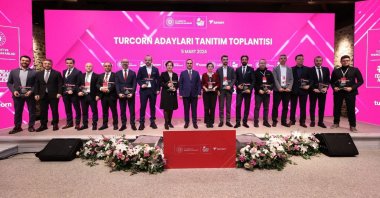 Industry and Technology Minister Mehmet Fatih Kacır (C) attends an event to unveil Türkiye&#039;s Turcorn candidates, Istanbul, Türkiye, March 5, 2024. (AA Photo)