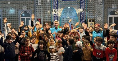 After iftar, children join mosque and youth center activities to develop a love for the mosque and Quran, Hatay, Türkiye, March 29, 2024. (AA Photo)