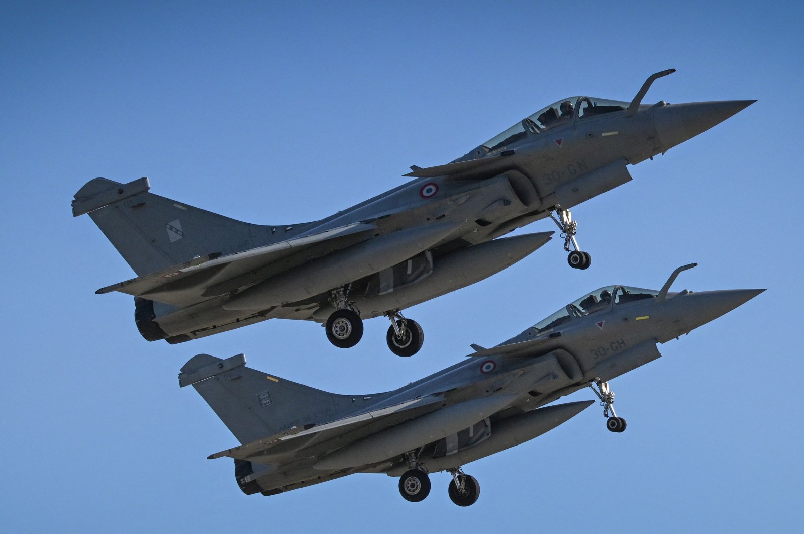 Two Dassault Rafale fighter jets take off for a mission from Fetesti Air Base, in the commune Borcea, near the town of Fetesti, Romania on Oct. 19, 2023. (AFP File Photo)