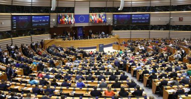 Members of the European Parliament vote on an amendment to the Migration and Asylum package during a plenary session at the European Parliament in Brussels, Belgium, April 10, 2024. (EPA Photo)