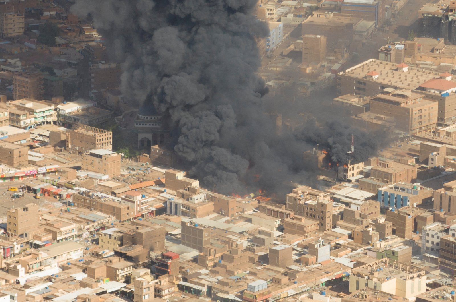 Sudan conflict deepens as al-Burhan, Hemedti's foreign backing soars