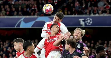 Arsenal&#039;s Kai Havertz (C top) rises above his teammate Gabriel and Bayern Munich&#039;s Harry Kane to head the ball during the UEFA Champions League quarterfinals, 1st leg match, London, U.K., April 9, 2024. (EPA Photo)
