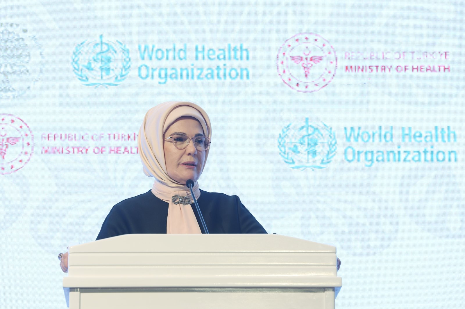 First lady Emine Erdoğan delivers her welcoming speech at the 15th Annual IRCH Meeting and Workshop, Istanbul, Türkiye, April 22, 2024. (IHA Photo)