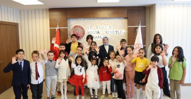 Minister Mahinur Özdemir Göktaş met with children at the Ministry of Family and Social Services, Ankara, Türkiye. April 23, 2024. (AA Photo)