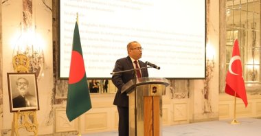 Consul General Mohammed Nore-Alam presents Bangladesh&#039;s vision of realizing Bangabandhu&#039;s dream of a &quot;Sonar Bangla&quot; (&quot;Golden Bengal&quot;) – a prosperous and secular nation free from poverty and discrimination, Istanbul, Türkiye, April 24, 2024. (Photo courtesy of Consulate General of Bangladesh)