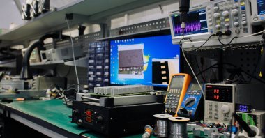 ULAK, backed by the Scientific and Technological Research Council of Türkiye (TÜBİTAK), will create a cutting-edge research lab for &quot;6G and beyond&quot; tech, boosting innovation in Türkiye&#039;s communication sector. (Shutterstock Photo)