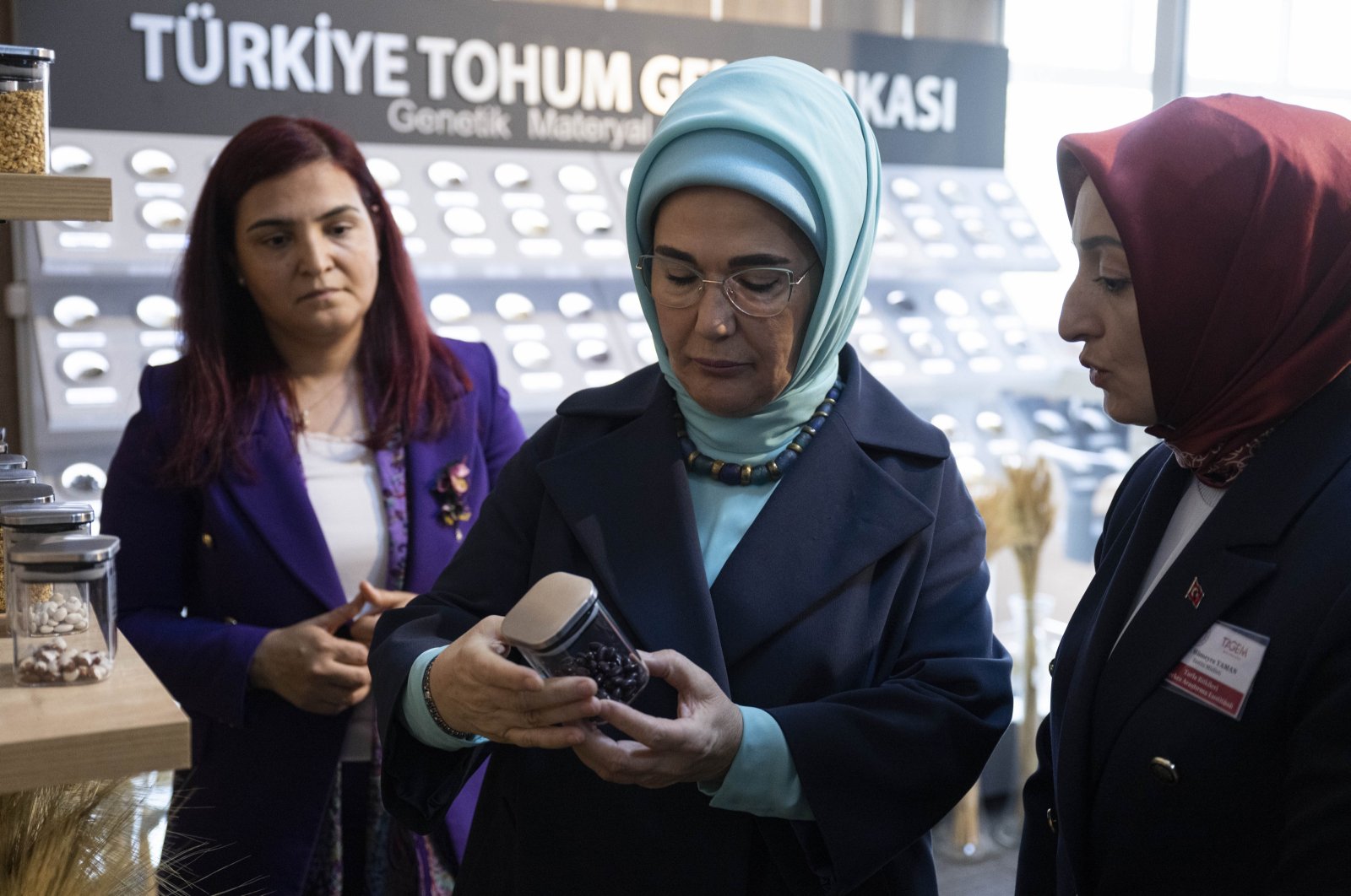 First lady Emine Erdoğan inspects the seeds within the Türkiye Seed Gene Bank, Ankara, Türkiye, April 29, 2024. (AA Photo)
