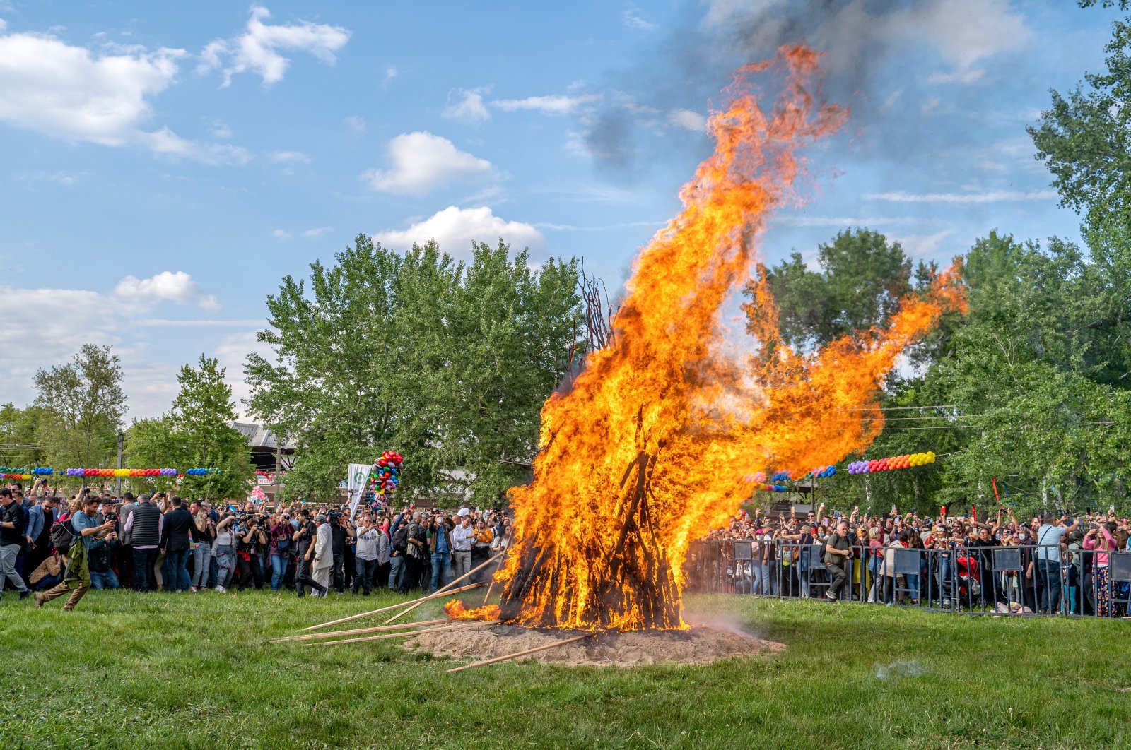 The Kakava Festival (Roman Festival) includes a big fire to mark Hıdırellez, or the start of spring, Edirne, Türkiye, May 5, 2022. (Shutterstock Photo)