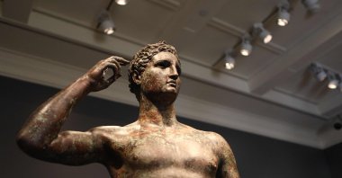 The statue known as "Victorious Youth" is displayed at the Getty Villa, Los Angeles, California, U.S., Dec. 13, 2018. (AFP Photo)
