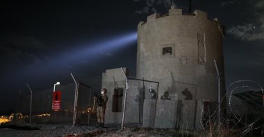Turkish soldiers patrol and monitor the border with Iran in Van, eastern Türkiye, Aug. 21, 2021. (AP Photo)