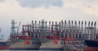 The Karadeniz Powerships KPS Orka Sultan and KPS Orhan Ali Khan dock at the Port of Altinova in the Gulf of Izmit, Türkiye, May 28, 2023. (Reuters Photo)