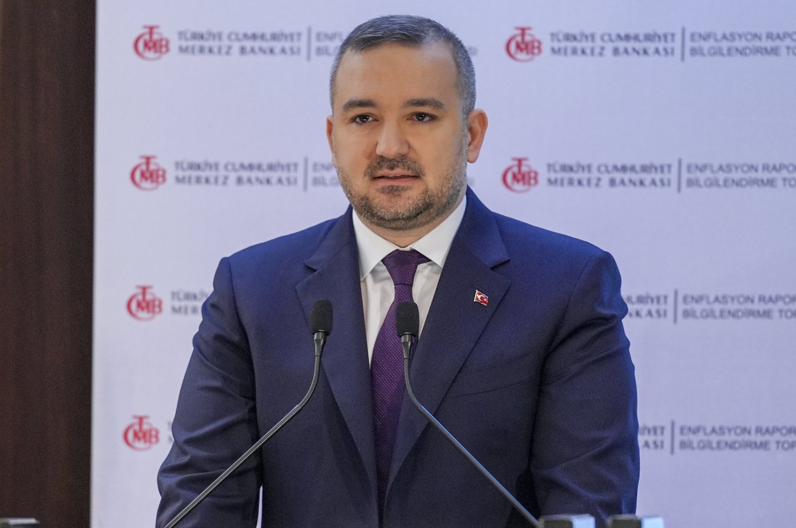 Central Bank of Republic of Türkiye (CBRT) Governor Fatih Karahan delivers a presentation on the inflation outlook, Ankara, Türkiye, May 9, 2024. (AA Photo)