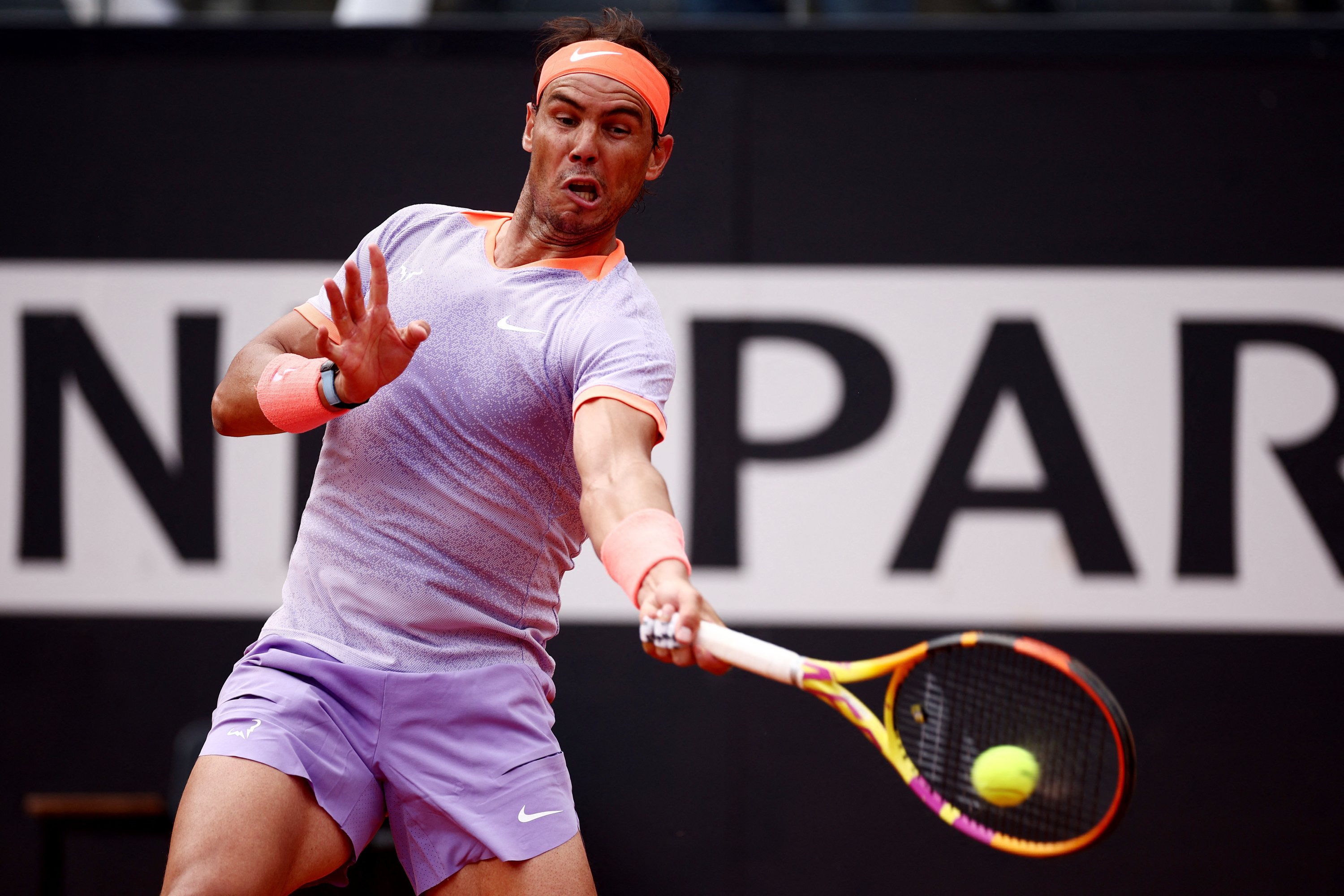 Nadal turns tide to seize win from jaws of Italian Open defeat | Daily Sabah