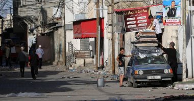 People gather their belongings as they prepare to flee Rafah in the southern Gaza Strip, Palestine, May 10, 2024. (AFP Photo)