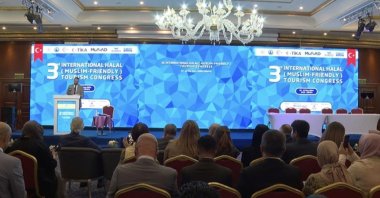 Officials delivering a speech during 3rd International Halal Tourism Congress, Izmir, western Türkiye, May 11, 2024. (AA Photo)