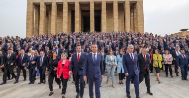 Özgür Özel (C) and Republican People’s Party (CHP) mayors and officials visit Anıtkabir, the mausoleum of Atatürk, in the capital Ankara, Türkiye, April 20, 2024. (IHA Photo)