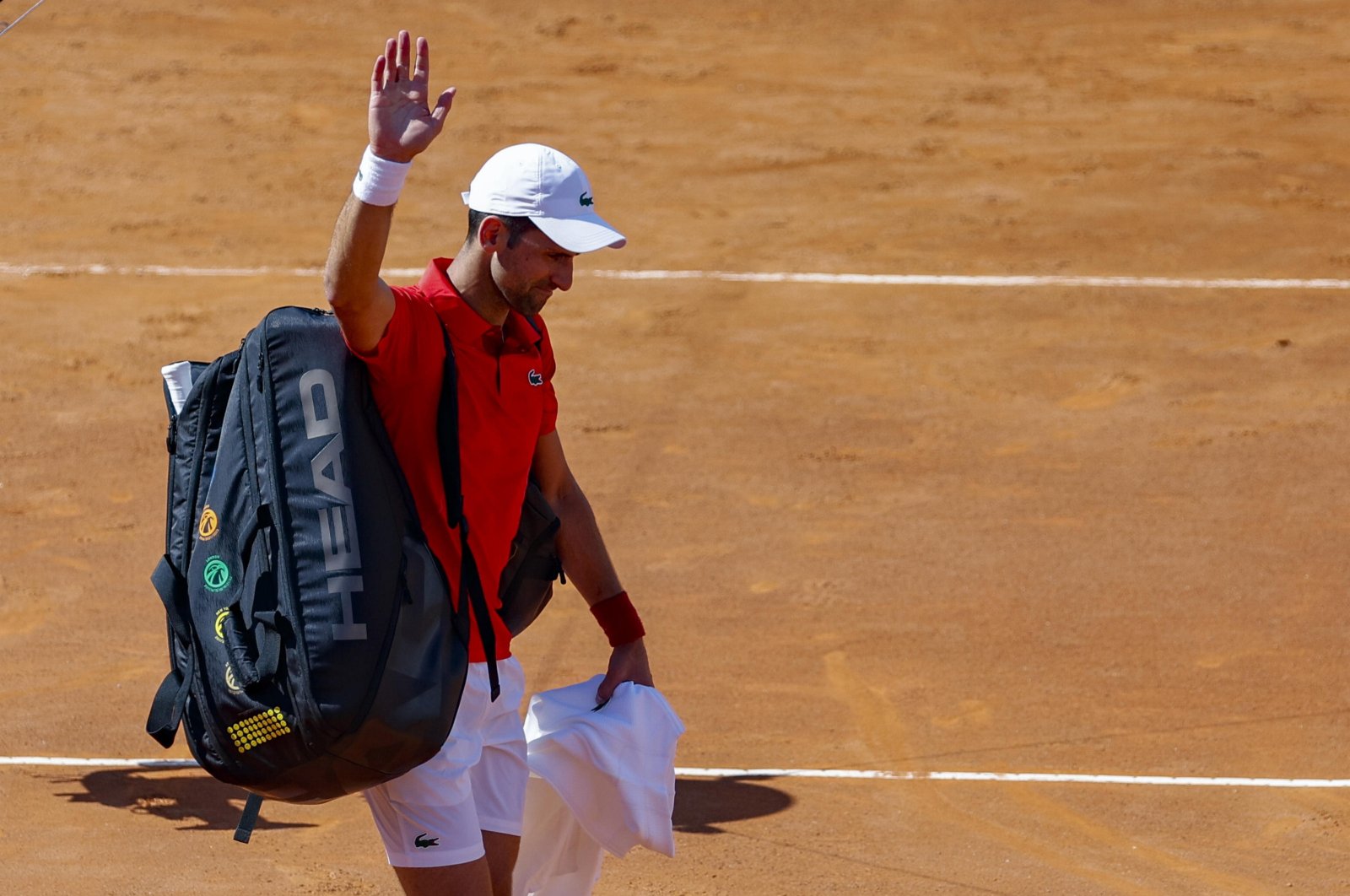 Djokovic’s French Open title defense in doubt after Italian mishap