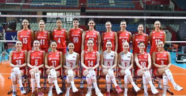 The Turkish Sultans of the Net squad poses for a team photo, Istanbul, Türkiye, May 13, 2024. (IHA Photo)