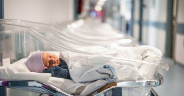 Türkiye recorded 958,408 live births last year, with a slight majority being boys at 51.3%. (Shutterstock Photo)