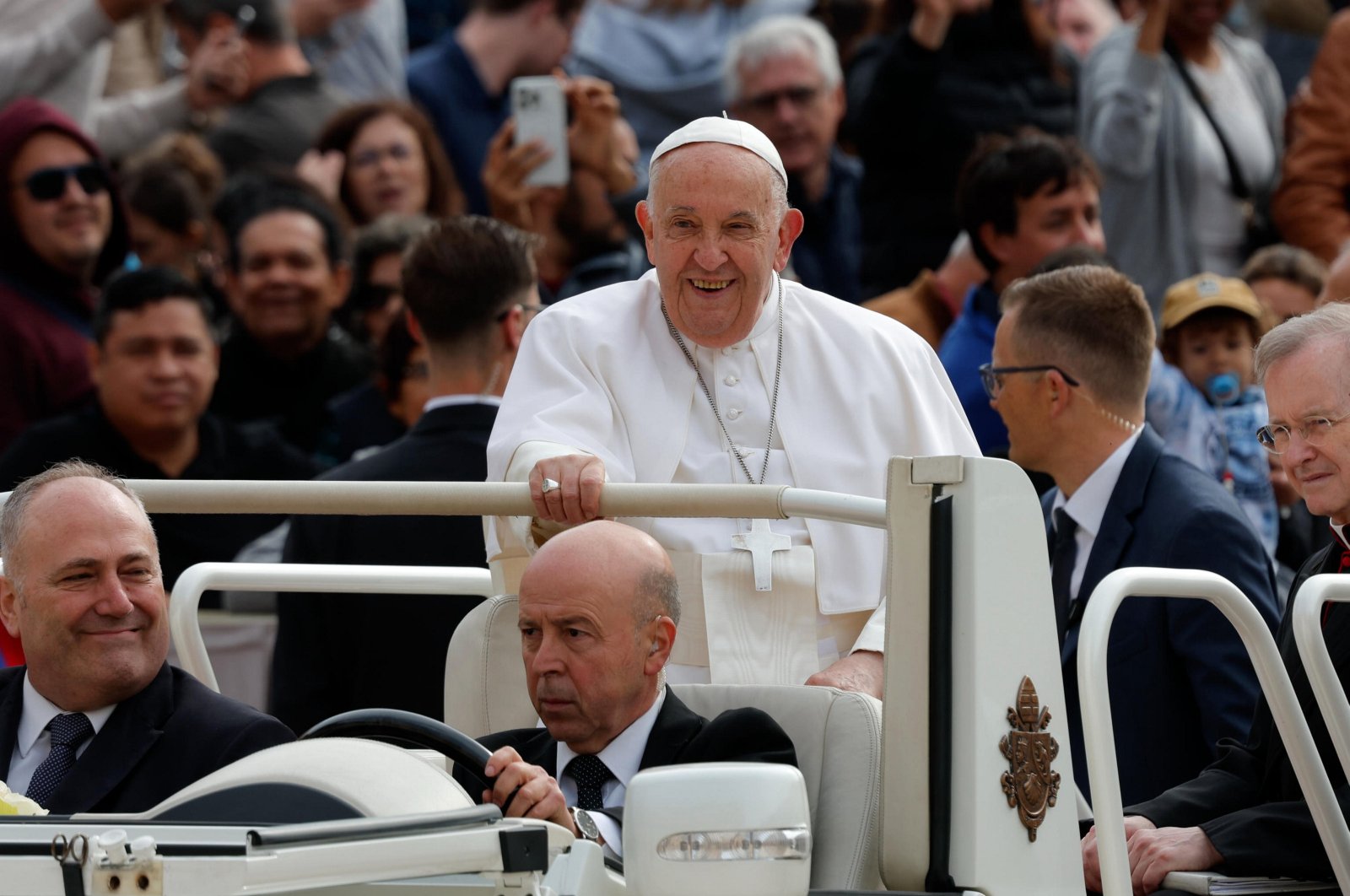 Pope Francis greets people on the occasion of the weekly general audience in St. Peter&#039;s Square, Vatican City, May 8, 2024. (EPA Photo)