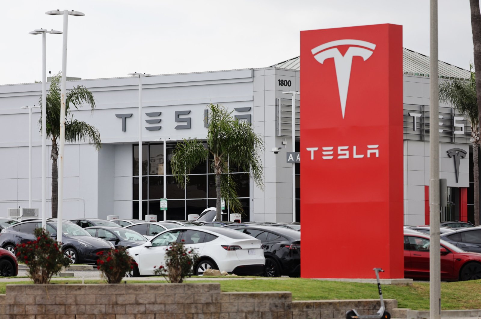 Electric vehicles are on display at Tesla in Long Beach, California, U.S., May 17, 2024. (EPA Photo)