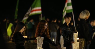 Members of the Circassian community commemorate those who lost their lives during mass deportation by the Russian Empire in 1864, northwestern Kocaeli province, Türkiye, May 22, 2019. (AA Photo)