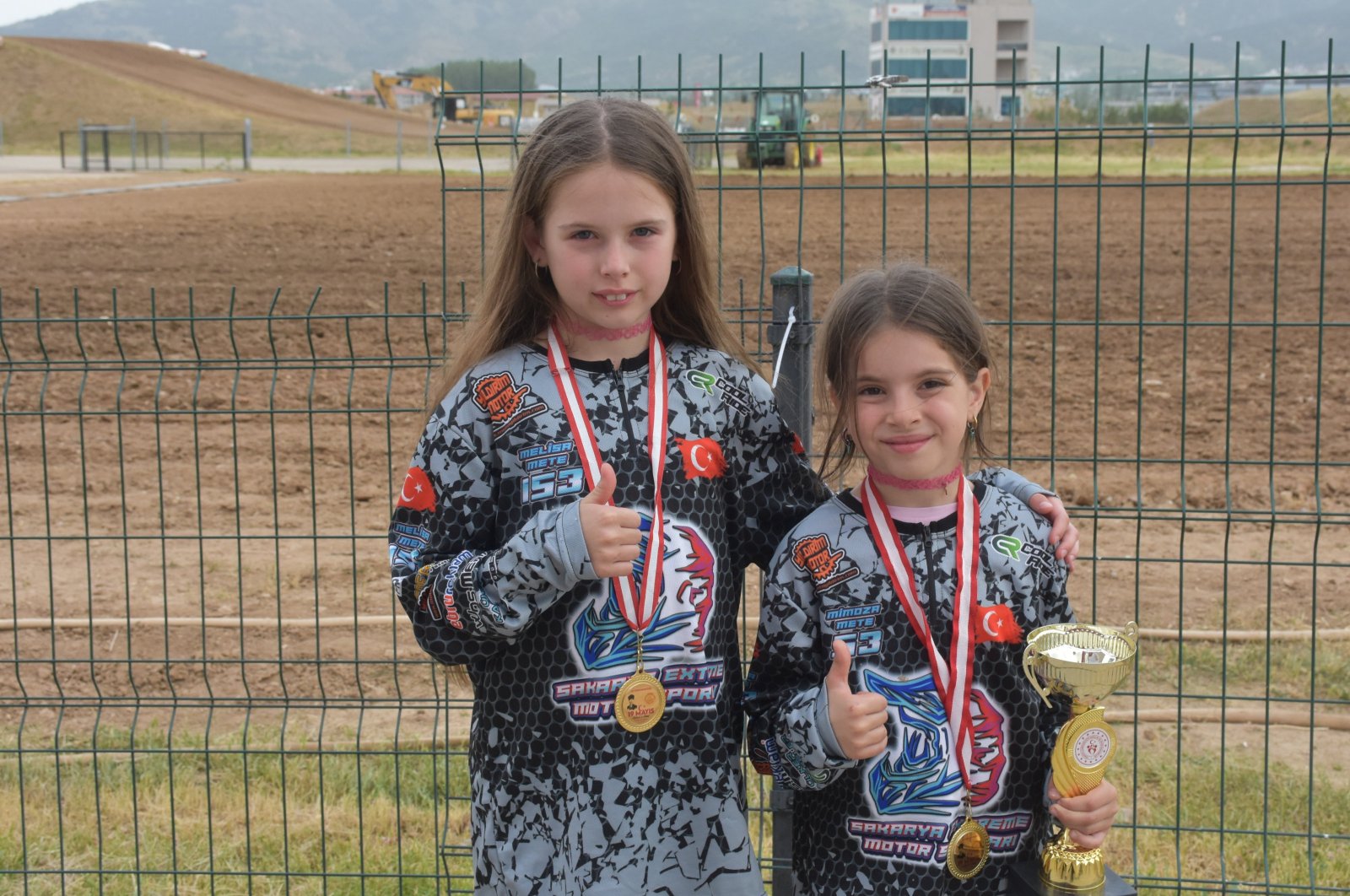 Türkiye’s Mete sisters rev up for European Motocross glory