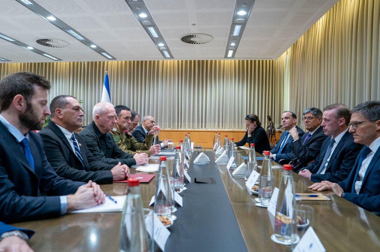 A handout photo made available by Israel&#039;s Government Press Office (GPO) shows Israel&#039;s Defense Minister Yoav Gallant (3-L) with US National Security Advisor Jake Sullivan (2-R) during a meeting at the Ministry of Defense Headquarters in Tel Aviv, Israel, May 20, 2024. (Israeli Defense Ministry Handout via EPA)