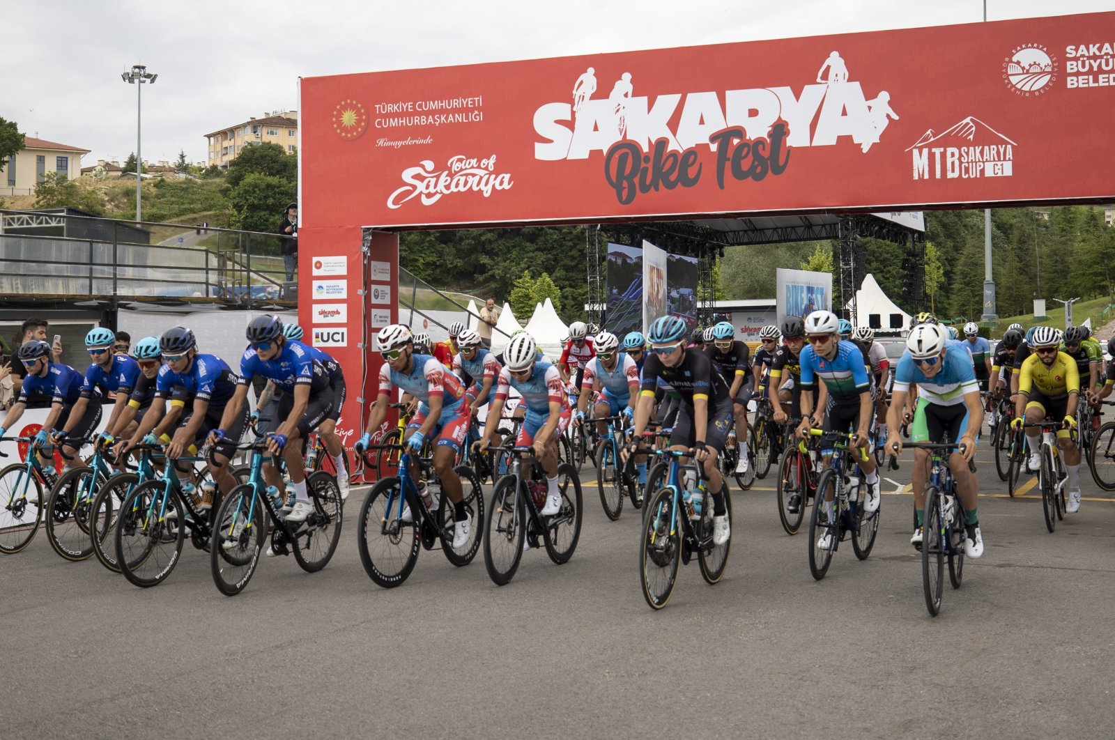 Cyclists at the starting point during the Sakarya Bike Fest, Sakarya, Türkiye, May 19, 2024. (AA Photo)