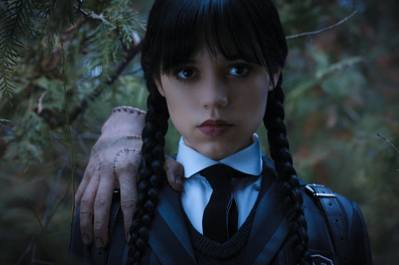 Jenna Ortega stars as Wednesday Addams alongside &quot;Thing&quot; in Netflix&#039;s revival of the &quot;Addams Family&quot; show. (dpa Photo)