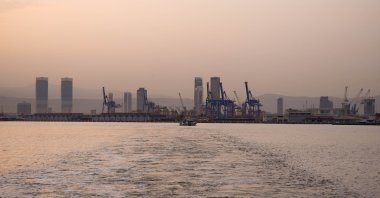 A port is seen in Izmir, western Türkiye, May 22, 2024. (AA Photo)