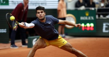 Spain's Carlos Alcaraz in action during his Men's Singles 4th round match against Canada's Felix Auger-Aliassime during the French Open Grand Slam at Roland Garros, Paris, France, June 2, 2024. (EPA Photo)