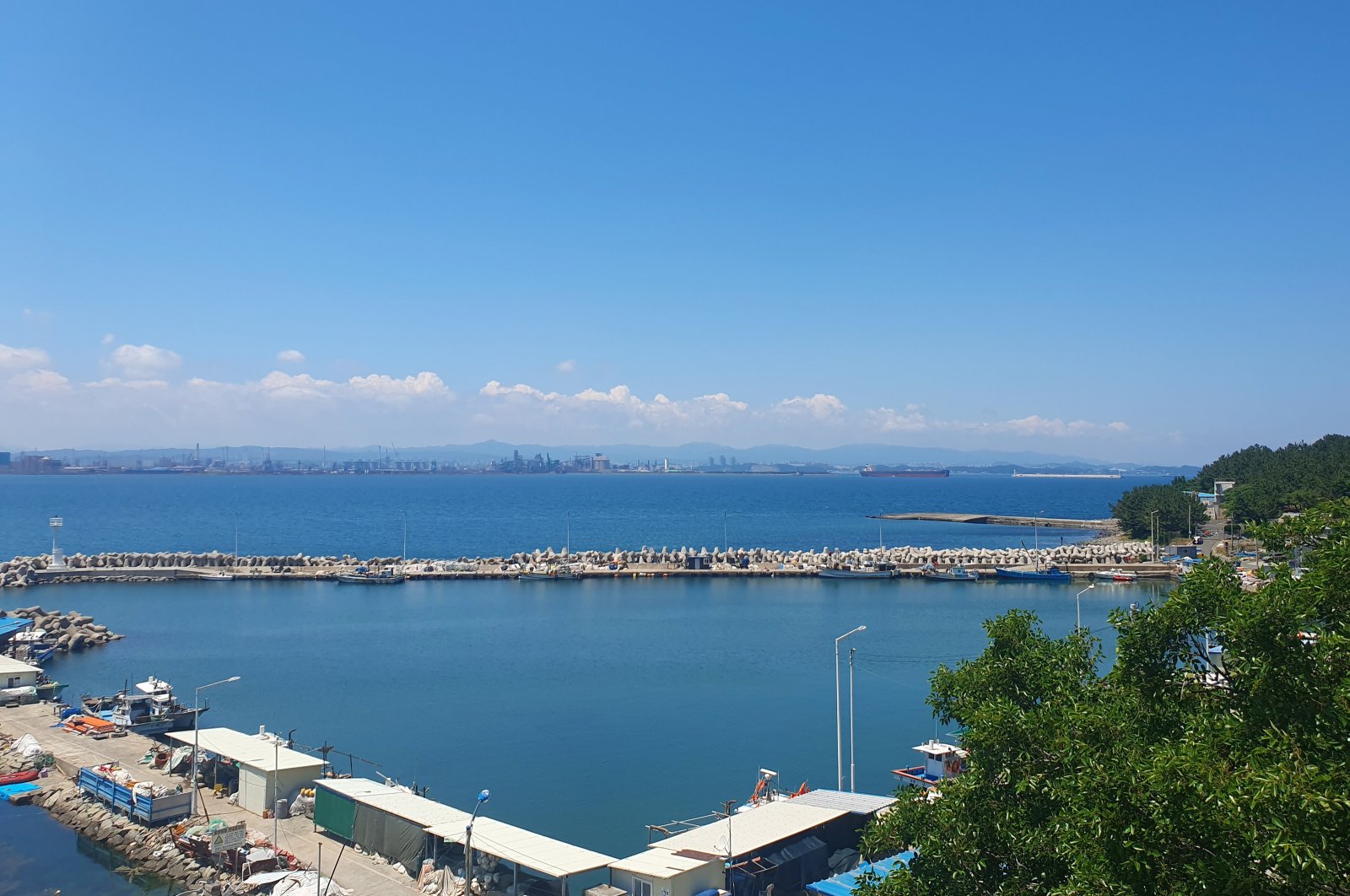 A general view of the sea off Yeongil Bay, Pohang, South Korea, June 3, 2024. (EPA Photo)