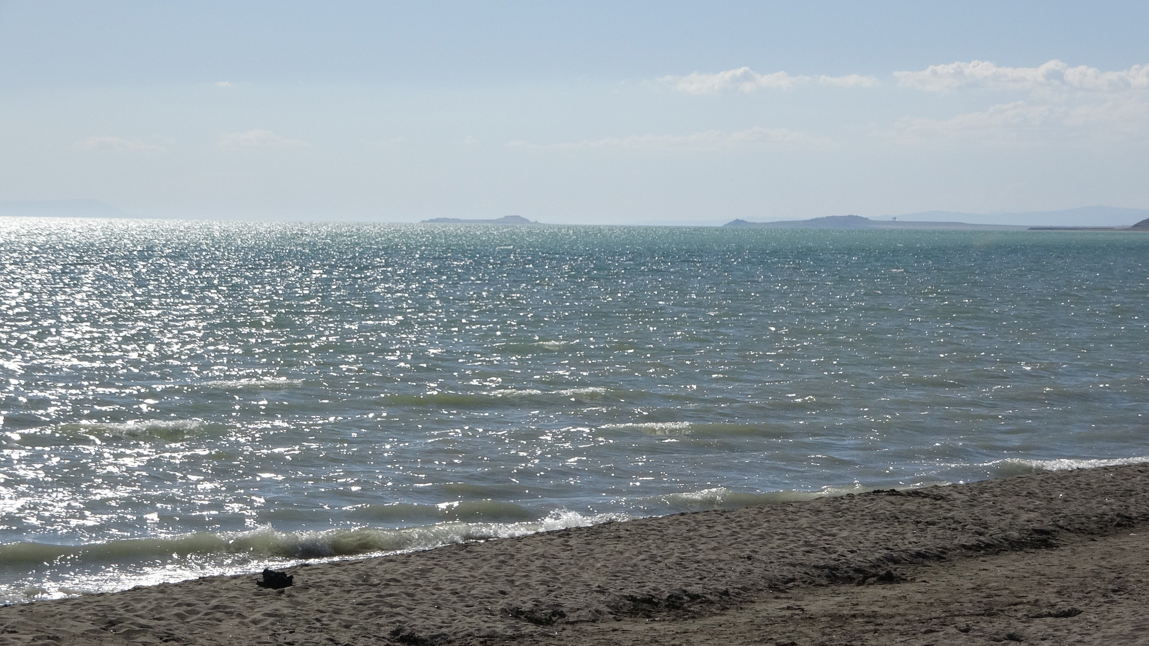 Increased rainfall in 2024 led to a significant improvement in Van Lake&#039;s water levels, with a record-breaking 120 millimeters of rainfall in May, Van, Türkiye, June 6, 2024. (IHA Photo)