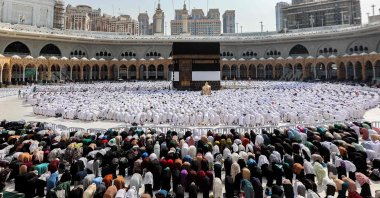 Muslim worshippers pray around the Kaaba, Mecca, Saudi Arabia, June 4, 2024 (AFP Photo)