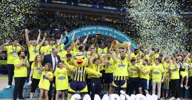 Fenerbahçe Beko players celebrate after winning the Turkish Basketball Süper Lig, Istanbul, Türkiye, June 12, 2024. (AA Photo)