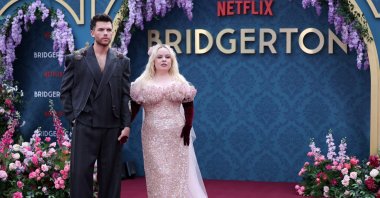 British actor Luke Newton (L) with Irish actor Nicola Coughlan attend the "Bridgerton" Season 3 Part 2 special film screening at Leicester Square, London, U.K., June 12, 2024. (EPA Photo)