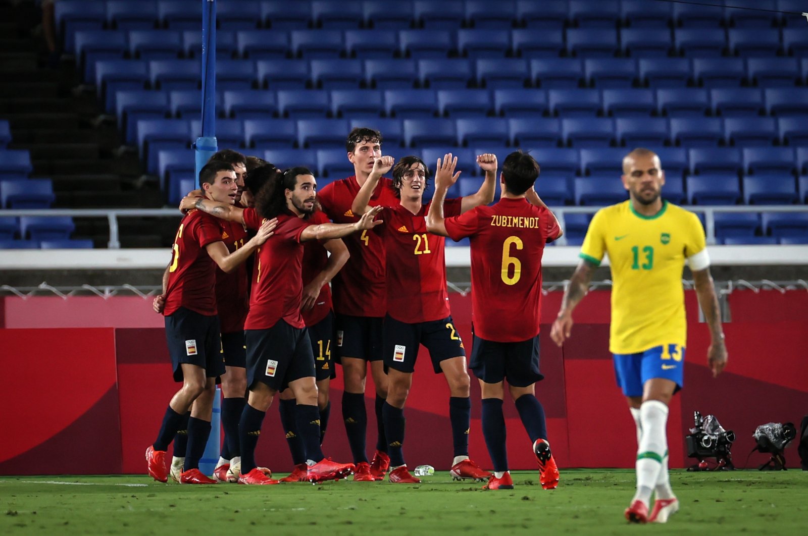 Spain&#039;s players celebrate after a goal during the Tokyo 2020 Olympic Games match against Brazil at International Stadium Yokohama, Yokohama, Kanagawa, Japan, Aug. 7, 2021. (Getty Images Photo)