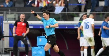 Turkish referee Halil Umut Meler disallows Romelu Lukaku&#039;s goal during the Euro 2024 match between Belgium and Slovakia, Frankfurt, Germany, June 17, 2024. (AA Photo)