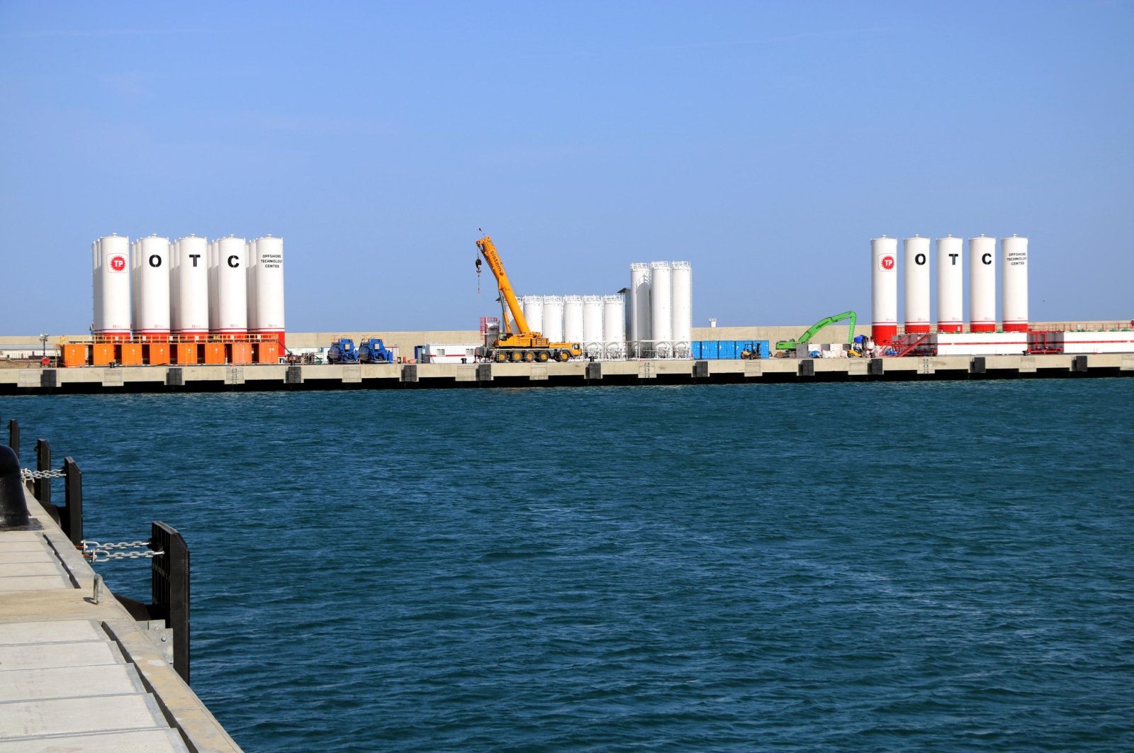 An industrial facility at the Filyos Port where the extracted gas is brought onshore, near Zonguldak, northern Türkiye, Jan. 25, 2021. (DHA Photo)