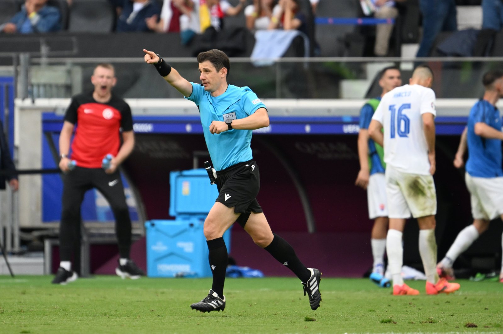 Turkish referee Halil Umut Meler disallows Romelu Lukaku&#039;s goal during the Euro 2024 match between Belgium and Slovakia, Frankfurt, Germany, June 17, 2024. (AA Photo)