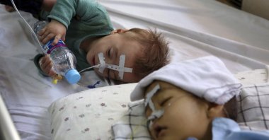 Afghan children receive treatment for respiratory problems at a pediatric hospital, in Kabul, Afghanistan, Oct. 15, 2019. (AP File Photo)