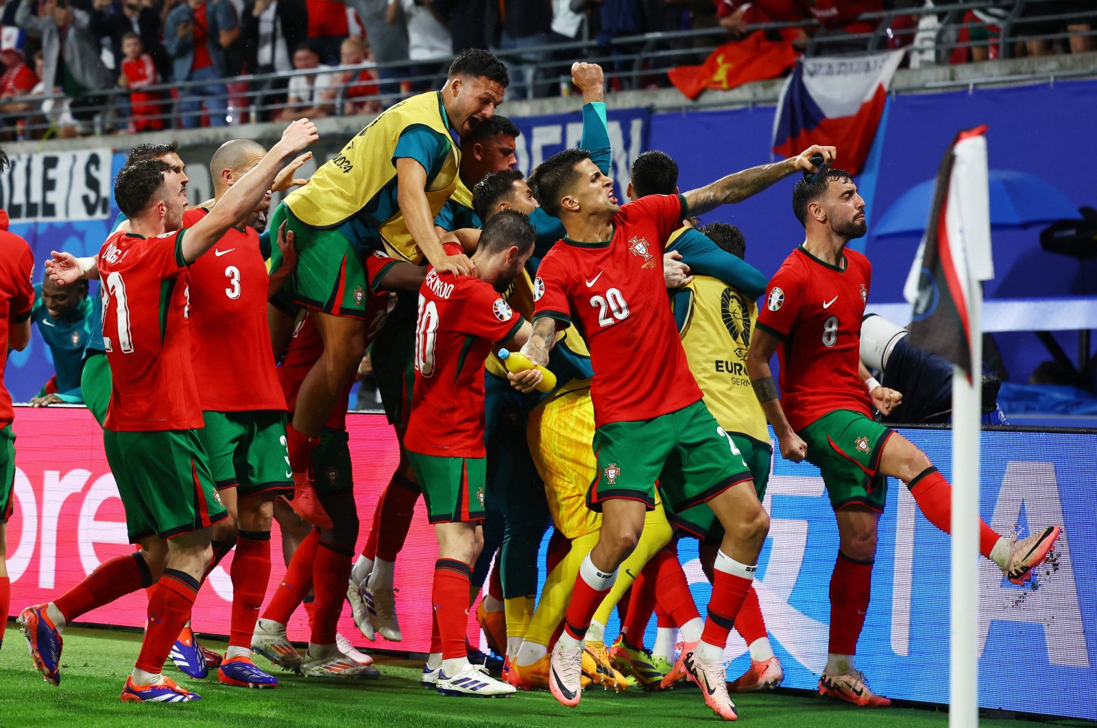 Portugalsko vyrve vítězství z čelistí Čechů pozdním gólem Conceição