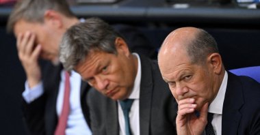 German Chancellor Olaf Scholz and Economy and Climate Minister Robert Habeck look on after a government statement about current security issues at the lower house of parliament, the Bundestag, Berlin, Germany, June 6, 2024. (Reuters Photo)