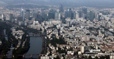 An aerial view shows the Seine River and the skyline of La Defense financial and business district near Paris, France, June 19, 2023. (Reuters Photo)