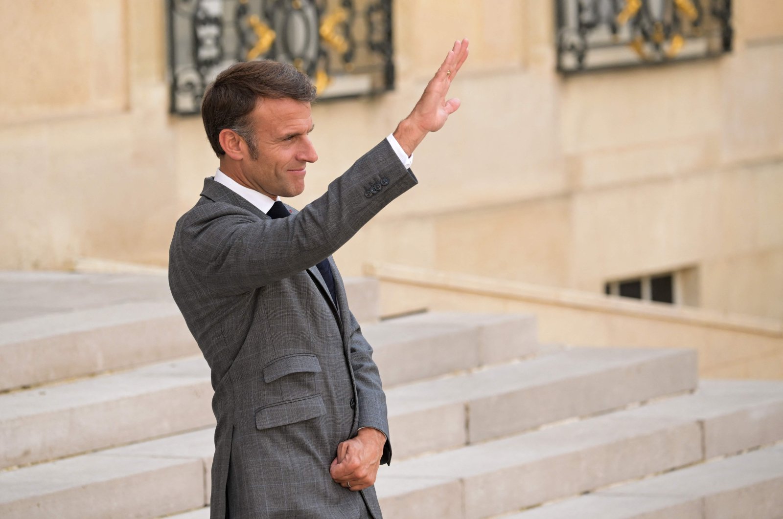 France&#039;s President Emmanuel Macron waves after a meeting in Paris, France, June 24, 2024. (AFP Photo)